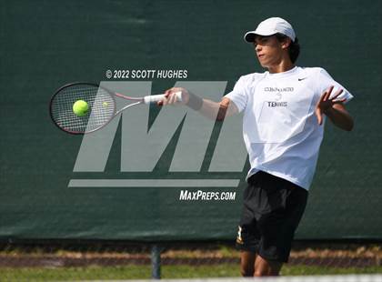 Thumbnail 1 in TSSAA District 8 AA Individual Tournament Round 2 photogallery.