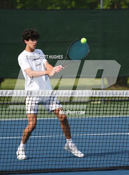 Thumbnail 1 in TSSAA District 8 AA Individual Tournament Round 2 photogallery.