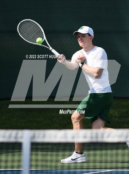 Thumbnail 1 in TSSAA District 8 AA Individual Tournament Round 2 photogallery.