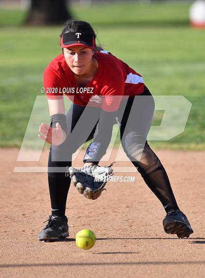 Thumbnail 3 in Troy @ Charter Oak photogallery.