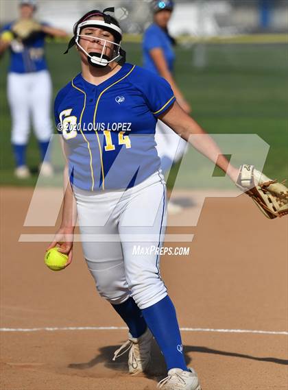 Thumbnail 1 in Troy @ Charter Oak photogallery.
