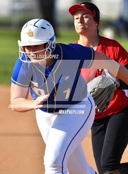 Thumbnail 3 in Troy @ Charter Oak photogallery.