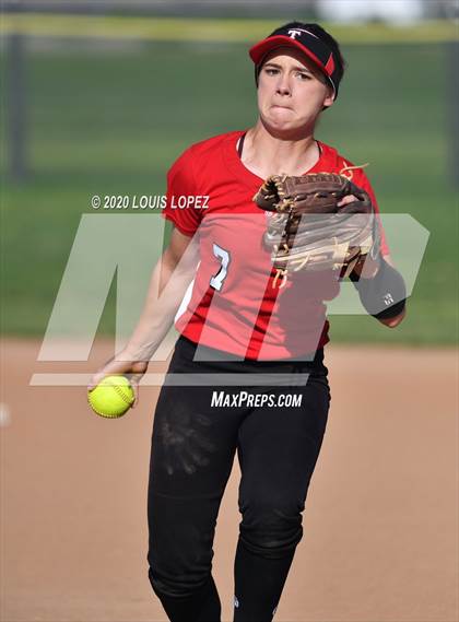Thumbnail 1 in Troy @ Charter Oak photogallery.