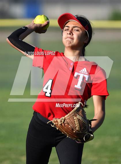 Thumbnail 2 in Troy @ Charter Oak photogallery.