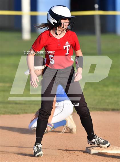 Thumbnail 3 in Troy @ Charter Oak photogallery.