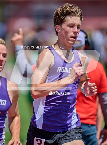 Thumbnail 3 in Lake Houston Conquerors Invitational (800M) photogallery.