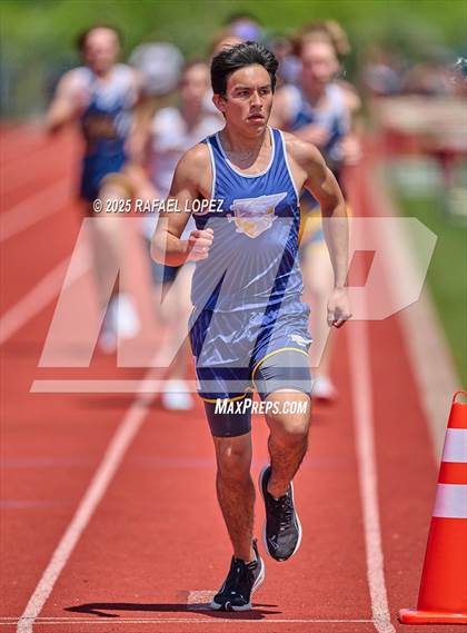 Thumbnail 1 in Lake Houston Conquerors Invitational (800M) photogallery.