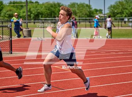 Thumbnail 3 in Lake Houston Conquerors Invitational (800M) photogallery.