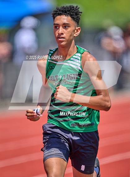 Thumbnail 1 in Lake Houston Conquerors Invitational (800M) photogallery.