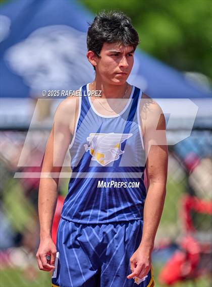 Thumbnail 1 in Lake Houston Conquerors Invitational (800M) photogallery.