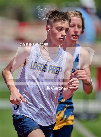 Thumbnail 3 in Lake Houston Conquerors Invitational (800M) photogallery.