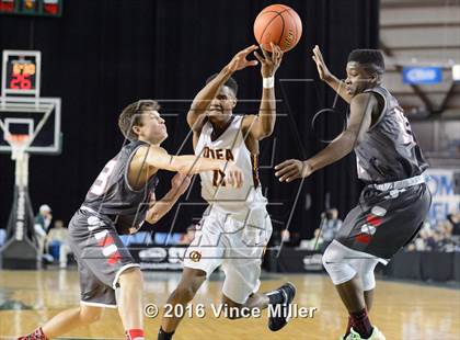 Thumbnail 2 in O'Dea vs. Stanwood (WIAA 3A Quarterfinal)  photogallery.