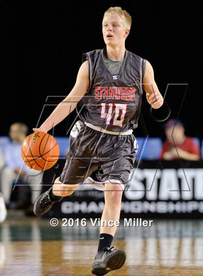 Thumbnail 3 in O'Dea vs. Stanwood (WIAA 3A Quarterfinal)  photogallery.