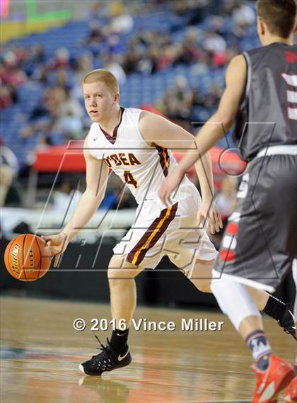 Thumbnail 1 in O'Dea vs. Stanwood (WIAA 3A Quarterfinal)  photogallery.