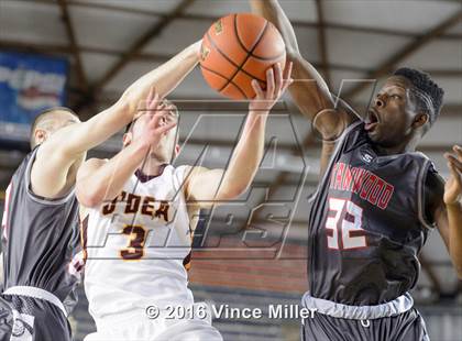 Thumbnail 2 in O'Dea vs. Stanwood (WIAA 3A Quarterfinal)  photogallery.