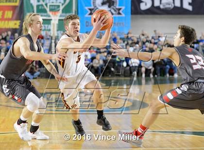 Thumbnail 3 in O'Dea vs. Stanwood (WIAA 3A Quarterfinal)  photogallery.