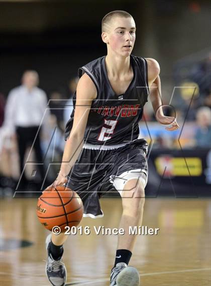 Thumbnail 1 in O'Dea vs. Stanwood (WIAA 3A Quarterfinal)  photogallery.