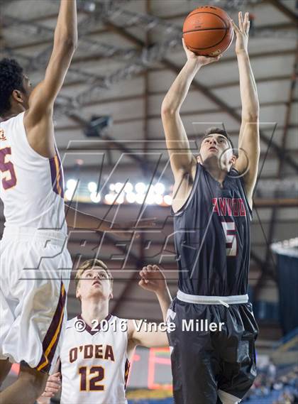 Thumbnail 2 in O'Dea vs. Stanwood (WIAA 3A Quarterfinal)  photogallery.