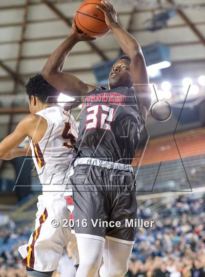 Thumbnail 3 in O'Dea vs. Stanwood (WIAA 3A Quarterfinal)  photogallery.