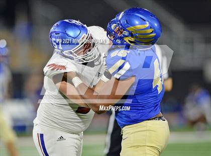 Thumbnail 1 in Los Alamitos @ Santa Margarita photogallery.
