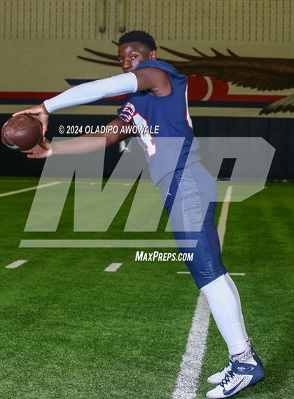 Thumbnail 1 in Allen (Preseason Photoshoot) photogallery.