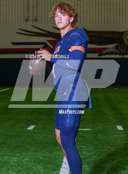 Thumbnail 3 in Allen (Preseason Photoshoot) photogallery.