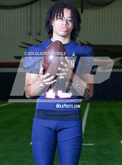 Thumbnail 1 in Allen (Preseason Photoshoot) photogallery.
