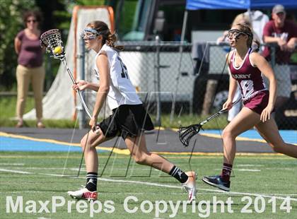 Thumbnail 2 in Stonington vs. Granby Memorial (CIAC Class S Final) photogallery.