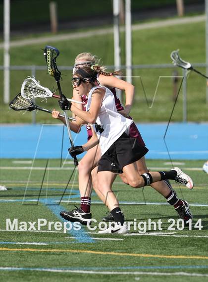 Thumbnail 2 in Stonington vs. Granby Memorial (CIAC Class S Final) photogallery.