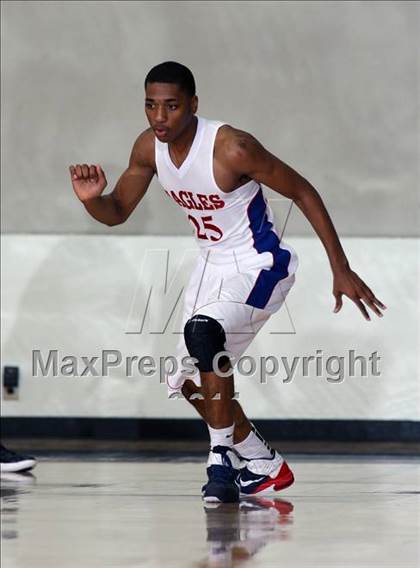 Thumbnail 1 in Kingwood @ Dawson (McDonald's Texas Invitational) photogallery.