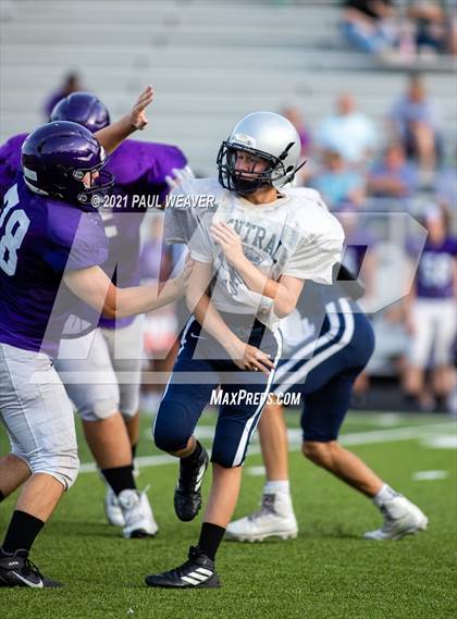 Thumbnail 3 in Central Columbia vs Shamokin Area (Scrimmage) photogallery.