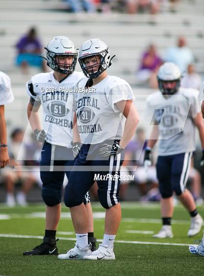 Thumbnail 2 in Central Columbia vs Shamokin Area (Scrimmage) photogallery.