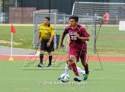 Thumbnail 1 in Garden City vs. Glen Cove  photogallery.