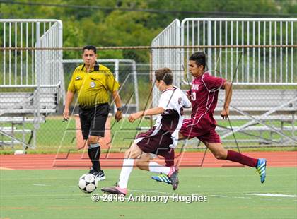 Thumbnail 3 in Garden City vs. Glen Cove  photogallery.