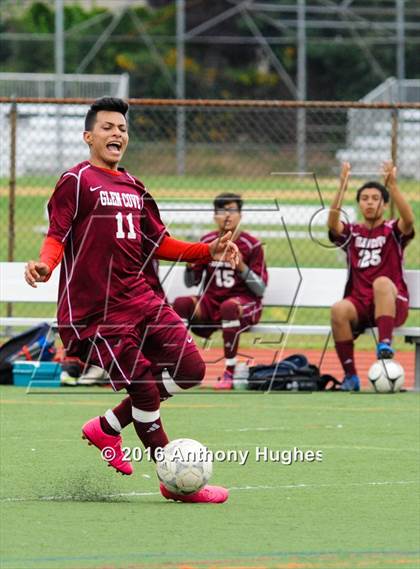 Thumbnail 3 in Garden City vs. Glen Cove  photogallery.