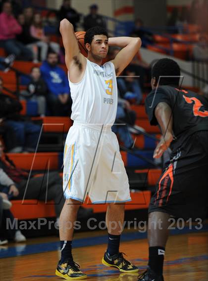 Thumbnail 2 in Huntington St. Joseph Prep vs Atlanta Sports Academy (Marshall County Hoopfest) photogallery.