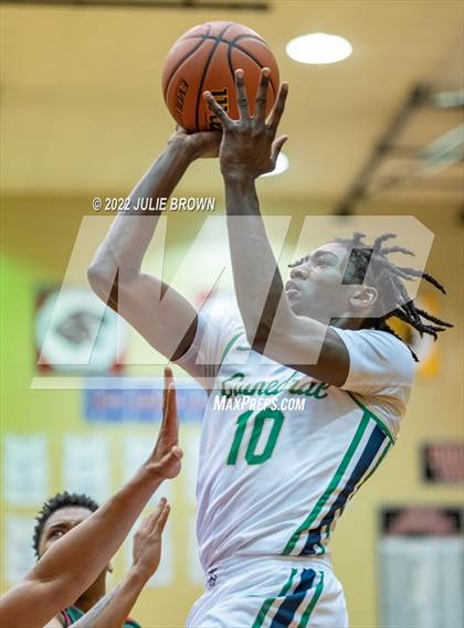 Thumbnail 3 in Cathedral vs. Lawrence North (IHSAA 4A Sectional Final) photogallery.