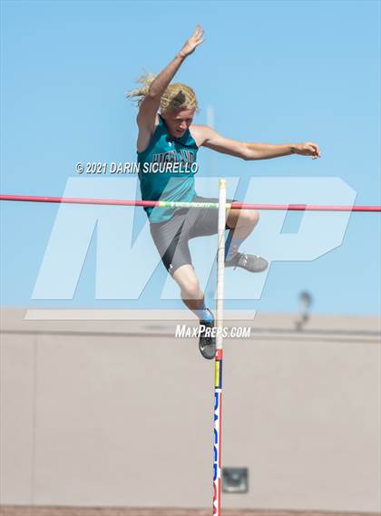 Thumbnail 3 in AIA Track & Field Championships (Boys Pole Vault DIV 1) photogallery.
