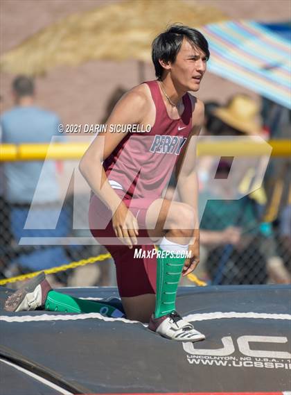 Thumbnail 3 in AIA Track & Field Championships (Boys Pole Vault DIV 1) photogallery.
