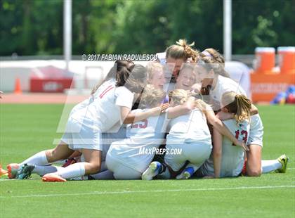Thumbnail 2 in Franklin Academy vs. Community School of Davidson (NCHSAA 1A Final) photogallery.