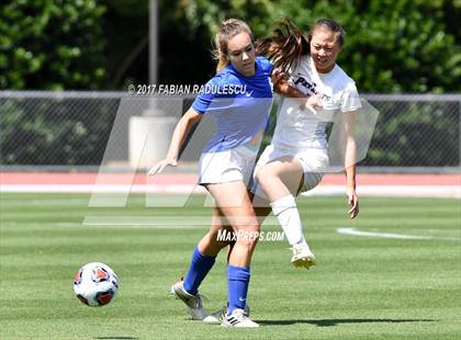 Thumbnail 2 in Franklin Academy vs. Community School of Davidson (NCHSAA 1A Final) photogallery.