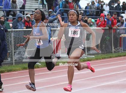 Thumbnail 2 in PIAA Class AAA Track & Field Championships photogallery.