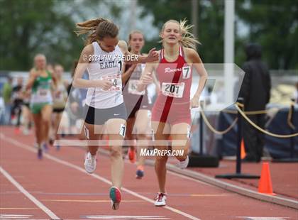 Thumbnail 3 in PIAA Class AAA Track & Field Championships photogallery.