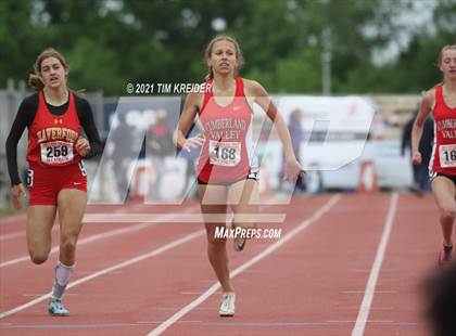 Thumbnail 2 in PIAA Class AAA Track & Field Championships photogallery.