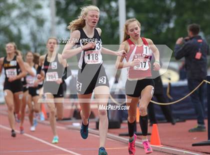 Thumbnail 1 in PIAA Class AAA Track & Field Championships photogallery.