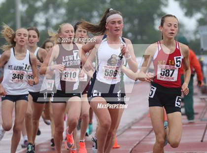 Thumbnail 1 in PIAA Class AAA Track & Field Championships photogallery.