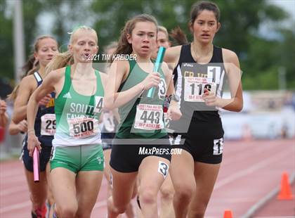 Thumbnail 1 in PIAA Class AAA Track & Field Championships photogallery.