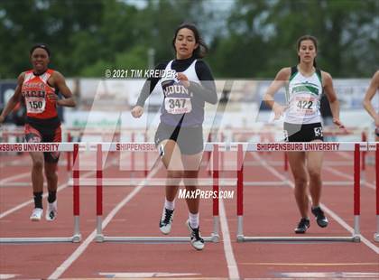 Thumbnail 1 in PIAA Class AAA Track & Field Championships photogallery.