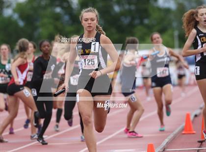 Thumbnail 2 in PIAA Class AAA Track & Field Championships photogallery.
