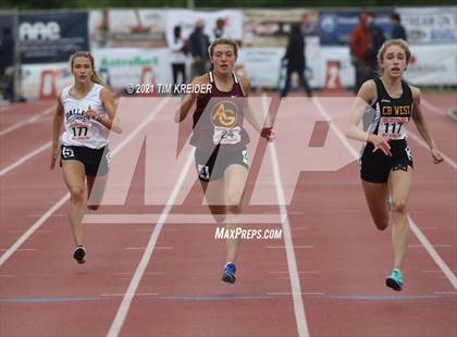Thumbnail 3 in PIAA Class AAA Track & Field Championships photogallery.